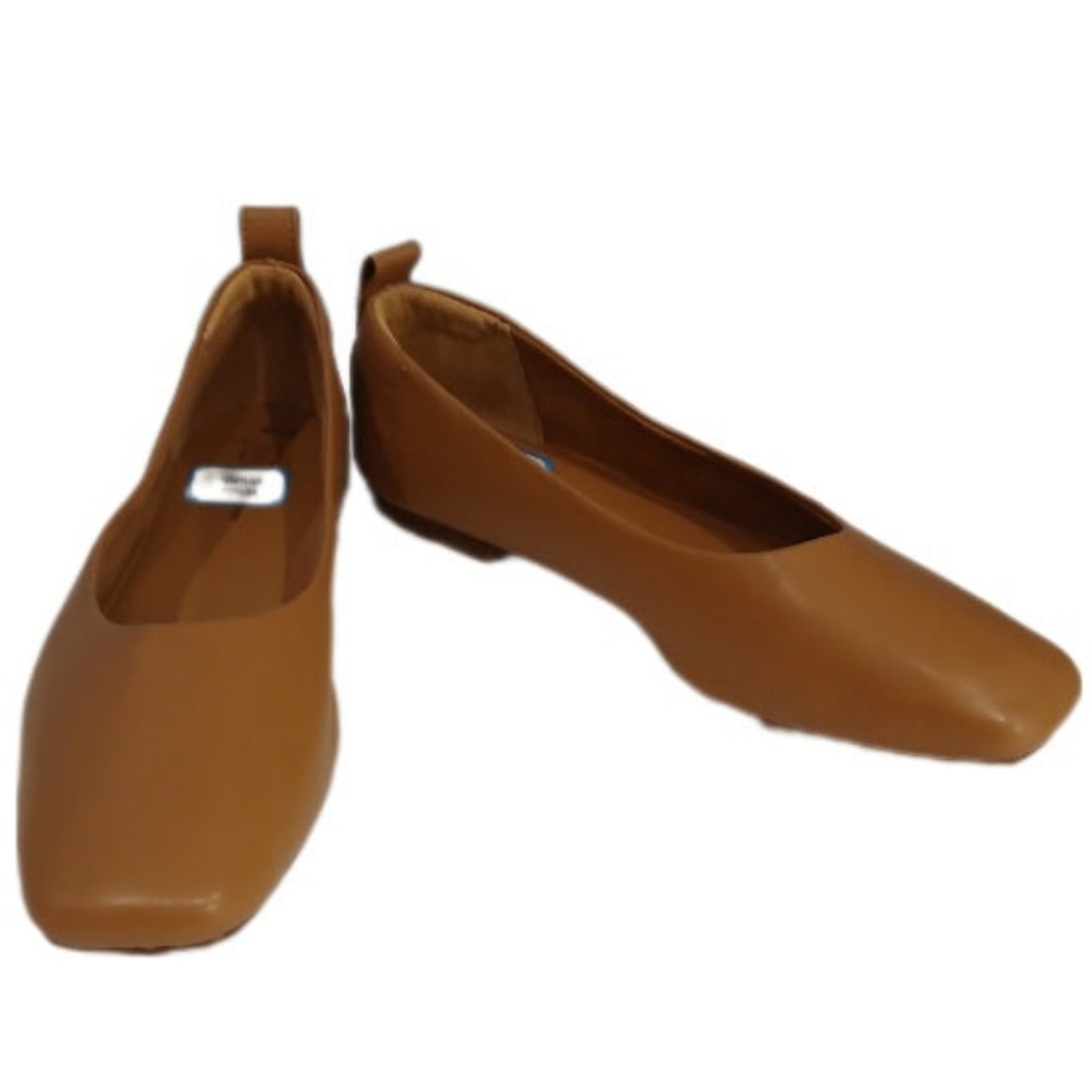 Time and True Brown Square Toe Flat Shoes, Size 9.5 Wide